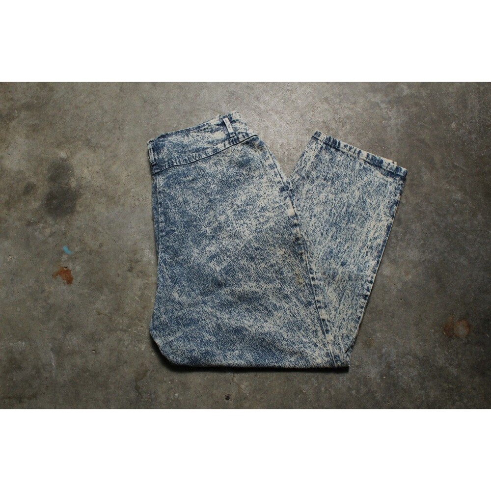 Vintage 90's USA-Made Chic Distressed High Waist Acid Wash Jeans - 29" x 27"